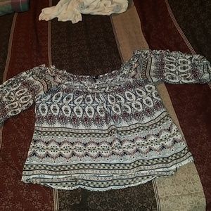 Quarter sleeve blouse